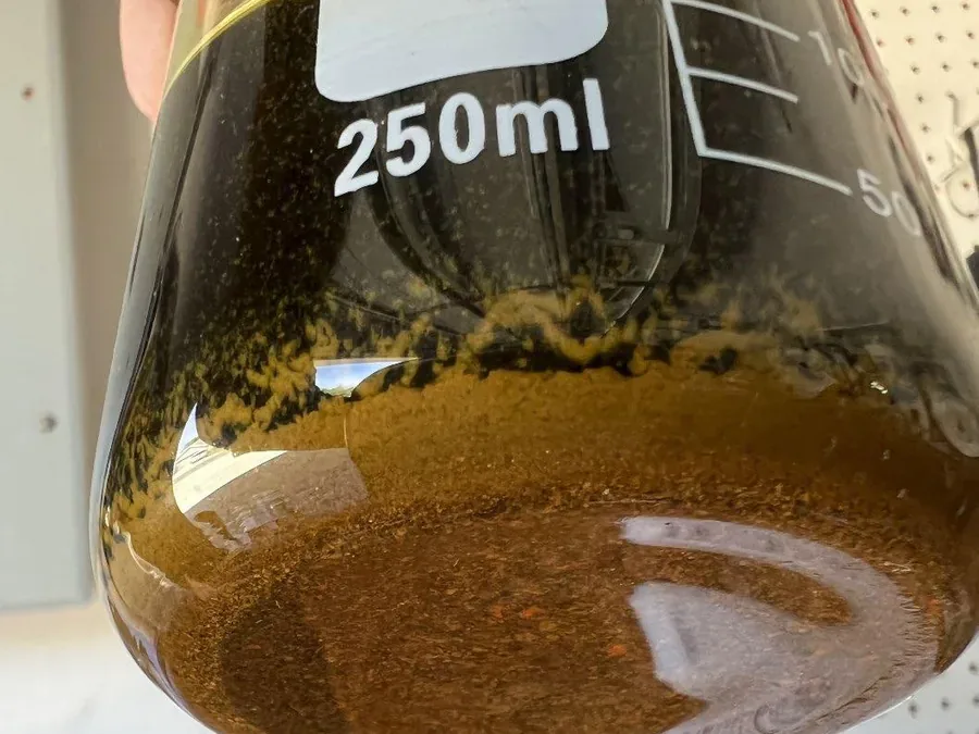 Measured cleaner sample during an oil and gas equipment test